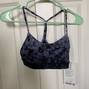Lululemon Flow Y Bra Nulu size 4